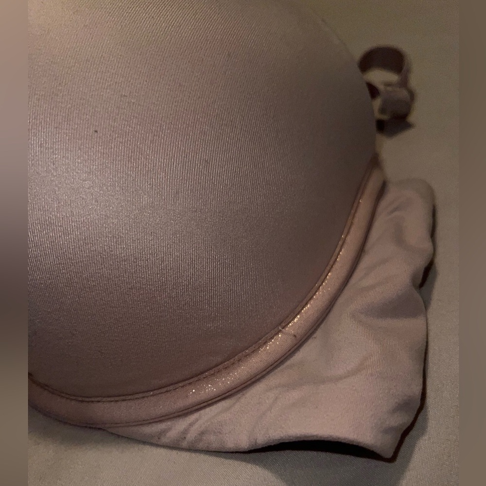 Victoria's Secret Soft Pink Bra